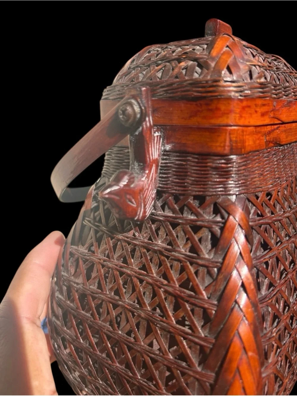 Vintage Shanghai Handicrafts Lidded Bamboo Basket #325-226 PRC MCM Chinoiserie